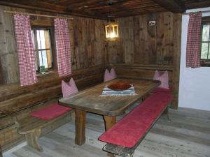 Posedenie v ubytovaní Hütte - Ferienhaus Bischoferhütte für 2-10 Personen