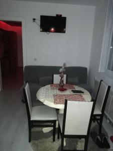 Een TV en/of entertainmentcenter bij Andrina Sweet Home
