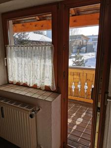 Balkón nebo terasa v ubytování Ferienhaus-Haidweg-Wohnung-3