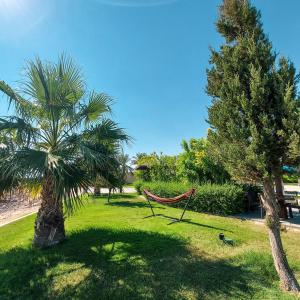 Vrt ispred objekta Simaisma A Murwab Resort