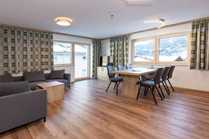 Posezení v ubytování Apart Alpenjuwel Sölden