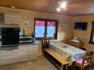 Gallery image of APPARTEMENT PLEIN SUD AUX SAISIES n3 in Les Saisies