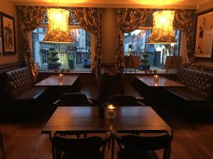 Φωτογραφία από το άλμπουμ του Kings Arms Hotel σε Ulverston +18 φωτογραφίες