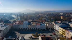 Nespecifikovaný výhled na hory nebo výhled na hory při pohledu z apartmánu