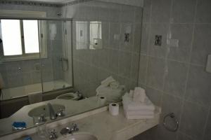 Een badkamer bij Forest Lagoon Apartamento 6
