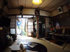 Seating area sa Buddha Guest House