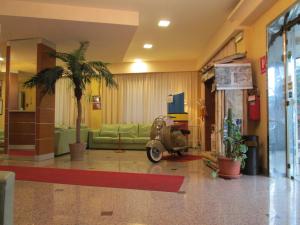 Hall o reception di Hotel Due Pini