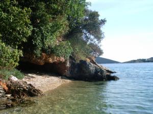 Fotografie z fotogalerie ubytování Holiday villa in village Rakalj v destinaci Rakalj