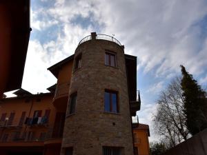 Budova, kde se apartmán nachází + 17 fotografií