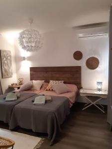 Ein Bett oder Betten in einem Zimmer der Unterkunft Casa Verano eterno, Villa tot 16 personen