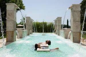 Bazen u objektu Hotel Salus Terme - Adults Only ili u blizini