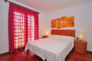 Postel nebo postele na pokoji v ubytování 107 Villa Siulador ETV4717 by Mallorca Charme + 27 fotografií
