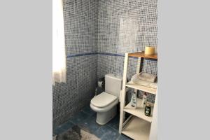 Kúpeľňa v ubytovaní Casa con piscina privada. Mirador de Humbolt.