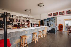 Loungen eller baren på Eco Winery Lipovac Apartments