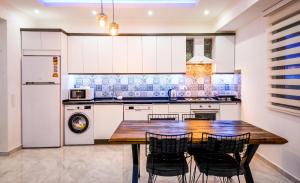 Kép Han - 1 Bedroom Honeymoon Villa in Kalkan szállásáról Kaşban a galériában