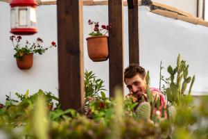 A garden outside El Granado Hostel