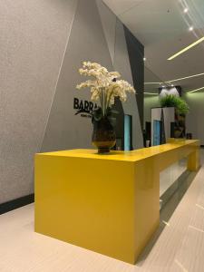 The lobby or reception area at Apartamento no 20º andar Barra Home Stay