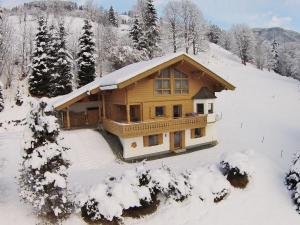 L'établissement Chalet in Saalbach Hinterglemm in ski area en hiver