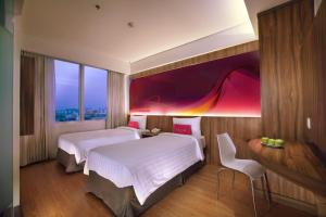 Gallery image of favehotel LTC Glodok in Jakarta