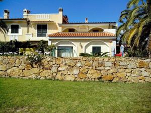 Tòa nhà nơi căn hộ tọa lạc