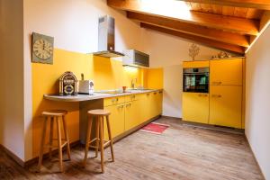 Kuchyň nebo kuchyňský kout v ubytování Haus Traudi