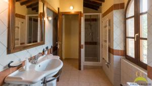 Koupelna v ubytování Colle Cavalieri - Country House