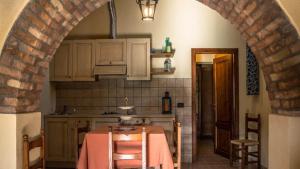 Kuchyň nebo kuchyňský kout v ubytování Colle Cavalieri - Country House