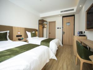 Galeriebild der Unterkunft GreenTree Inn Ankang Bashan Middle Road in Ankang