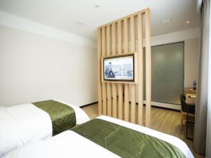 Galeriebild der Unterkunft GreenTree Inn Ankang Bashan Middle Road in Ankang