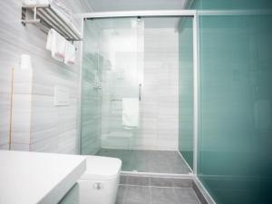 Imagen de la galería de Shell Chuzhou North Bus Station Hotel, en Chuzhou 16 fotos más