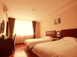 Легло или легла в стая в GreenTree Inn Jiangsu Nanjing Zhongyangmen Railway Station Express Hotel