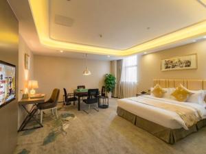 Gallery image of GreenTree Eastern Wuxi Xinwu District Airport Road Hotel in Wuxi