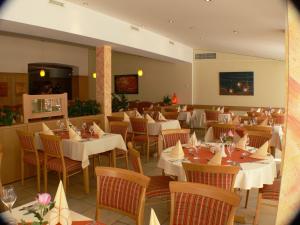 En restaurang eller annat matställe på Hotel Chrysantihof
