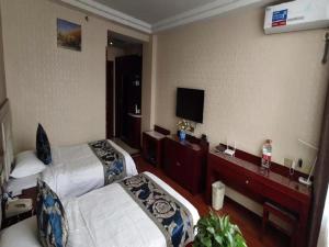 Fotografie z fotogalerie ubytování GreenTree Inn GanSu JiuQuan GuaZhou ZhangZhi Park Express Hotel v destinaci Anxi
