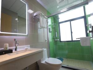 Koupelna v ubytování GreenTree Inn Liu'an Nanpingyuan Select Hotel + 7 fotografií