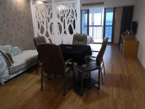 Χώρος καθιστικού στο GreenTree Alliance ZheJiang Huzhou Changxing Zhebei Business Square Hotel