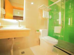 Koupelna v ubytování GreenTree Inn Beijing Huairou District Beifang Town Xingfu Avenue Business Hotel