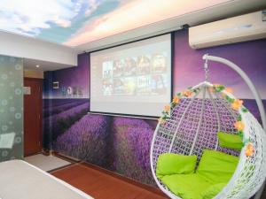 Imagen de la galería de GreenTree Inn Zhejiang Ningbo Passenger Transport Center Tongda Road Shell Hotel, en Ningbo