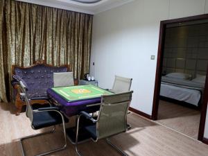 Letto o letti in una camera di GreenTree Alliance Jinhua Dongyang East Bus Station Dongyong Road Hotel