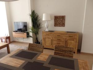 TV a/nebo společenská místnost v ubytování Apartment in Pego near Montgó Nature Reserve
