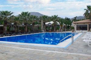 The swimming pool at or close to One of the biggest villas in Europe 21 bedrooms Near Athens