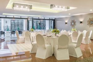 Posezení v ubytování Marcian Garden Hotel