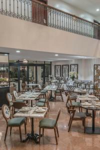 Restaurace v ubytování Marcian Garden Hotel