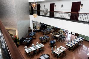 Restaurace v ubytování Marcian Garden Hotel
