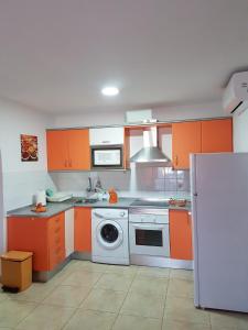 Gallery image of Amazing Seaview 2 BEDROOM apartment in Playa del Cura