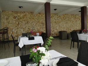 Restaurace v ubytování Iris Hotel