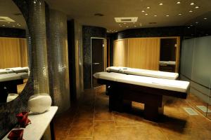 Kúpeľňa v ubytovaní Cumbria Spa Hotel 3* Sup