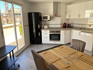 Kuchnia lub aneks kuchenny w obiekcie Apartamento Benidorm II