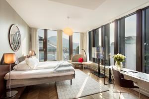 Кровать или кровати в номере Bergen Børs Hotel