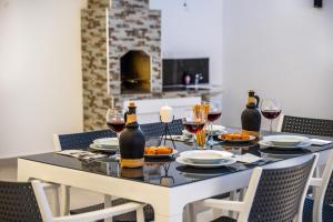 Kép Han - 1 Bedroom Honeymoon Villa in Kalkan szállásáról Kaşban a galériában